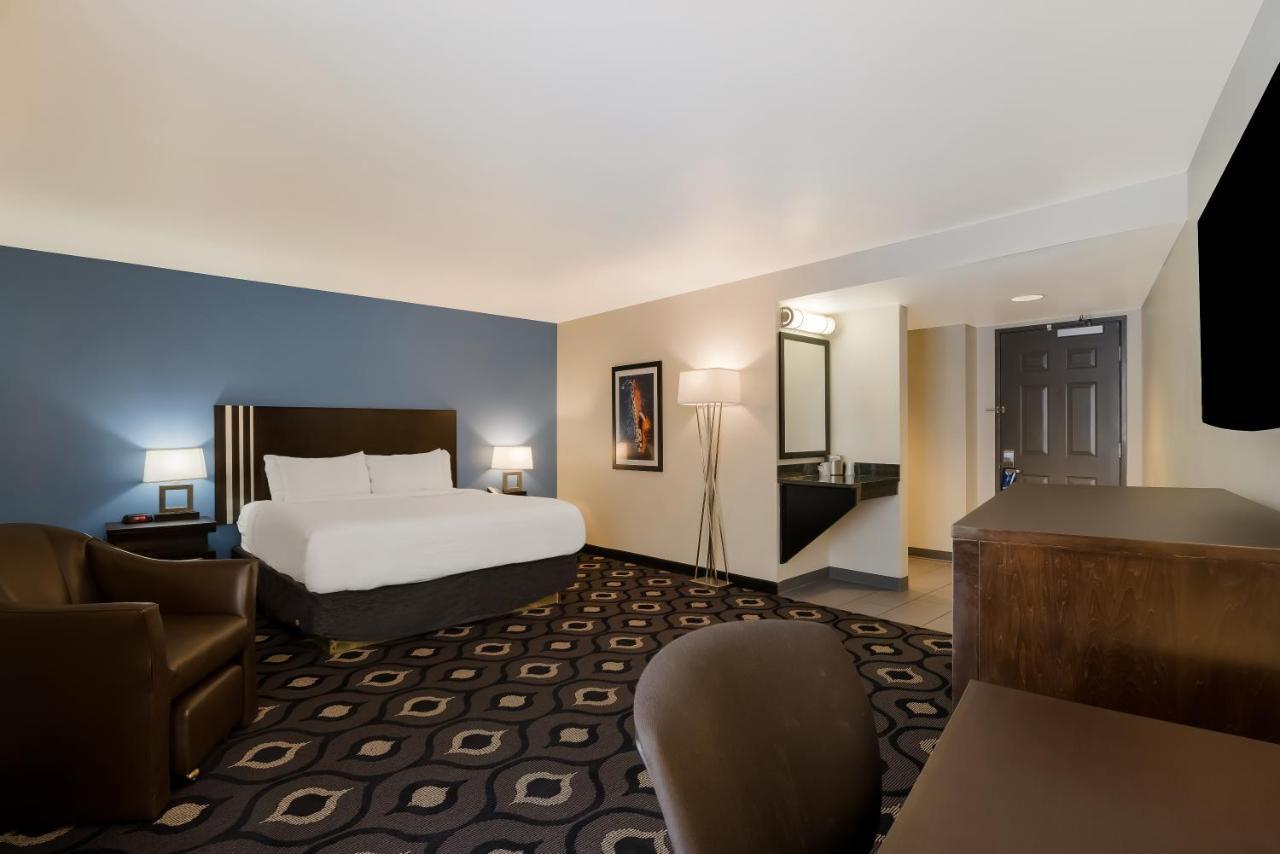 Grand Z Hotel Casino By Red Lion Hotels (Adults Only) Сентрал-Сити Экстерьер фото